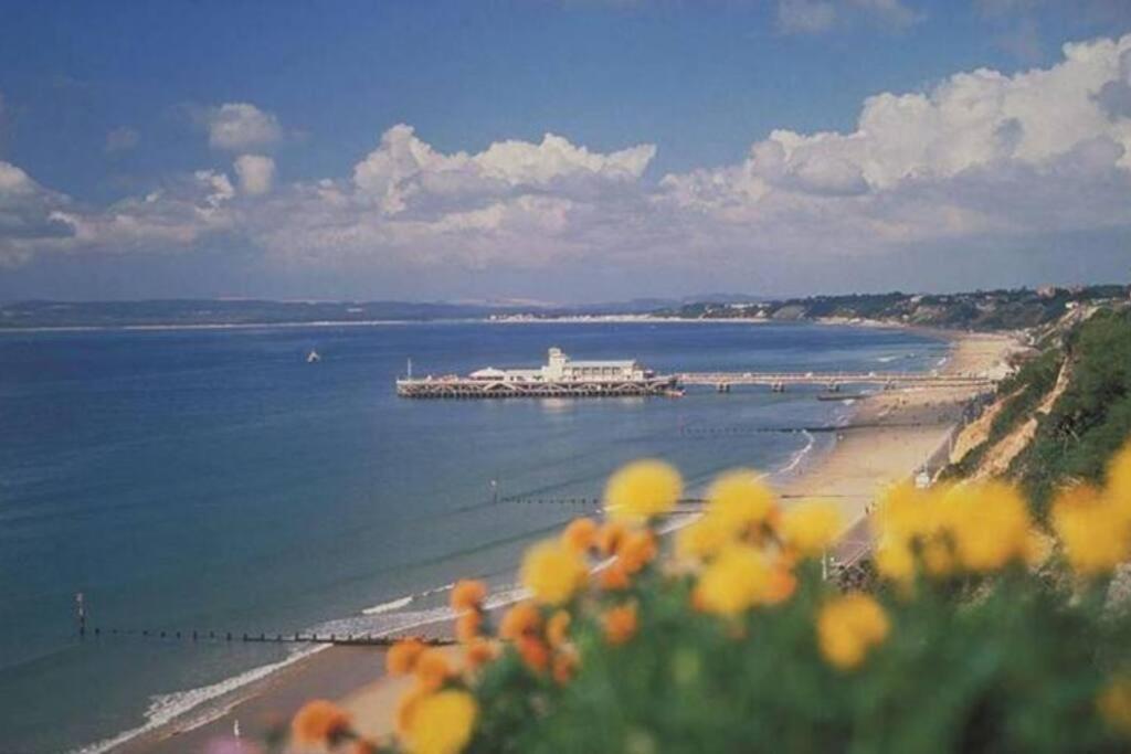 Bournecoast: Beautiful Two Bed Coach House-Hb5458 Βίλα Μπόρνμουθ Εξωτερικό φωτογραφία
