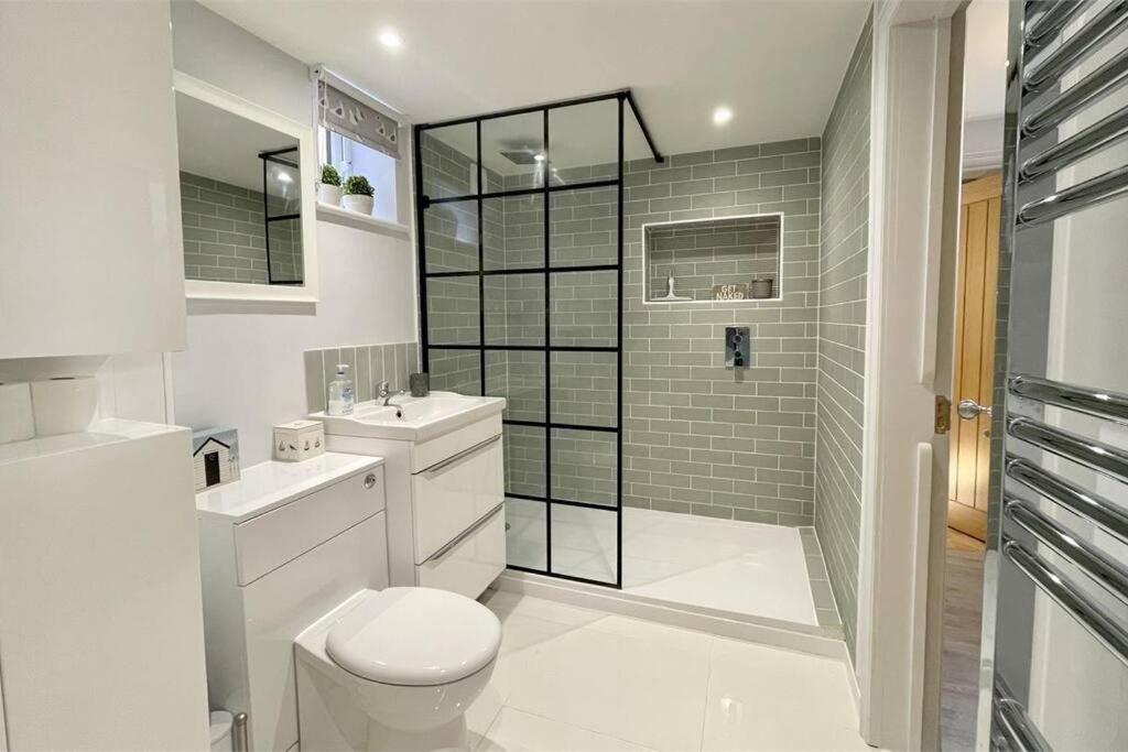 Bournecoast: Beautiful Two Bed Coach House-Hb5458 Βίλα Μπόρνμουθ Εξωτερικό φωτογραφία