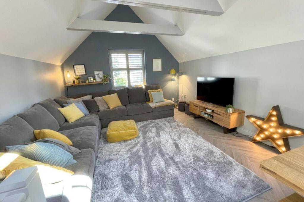 Bournecoast: Beautiful Two Bed Coach House-Hb5458 Βίλα Μπόρνμουθ Εξωτερικό φωτογραφία