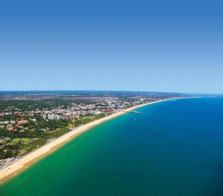 Bournecoast: Beautiful Two Bed Coach House-Hb5458 Βίλα Μπόρνμουθ Εξωτερικό φωτογραφία